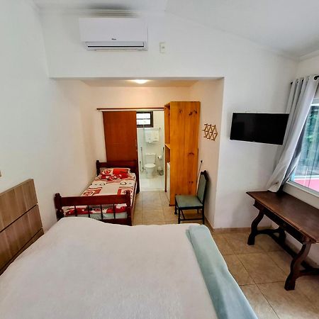 Vila Palmar Hospedagem Vassouras Exterior photo